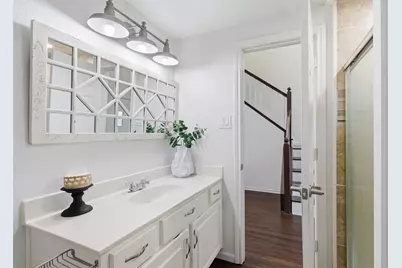 1913 W Arbor Rose Drive, Grand Prairie, TX 75050 - Photo 9