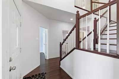 1913 W Arbor Rose Drive, Grand Prairie, TX 75050 - Photo 3