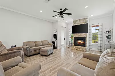 1307 Carnoustie Drive, Ennis, TX 75119 - Photo 5