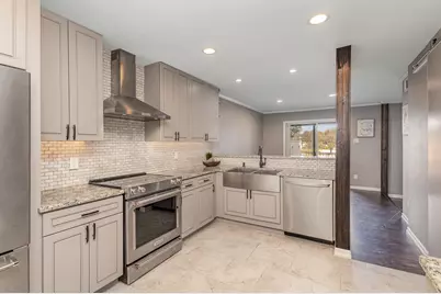 2925 Country Place Circle, Carrollton, TX 75006 - Photo 7