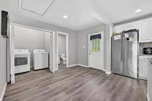 324 N Shore Pl, Lewisville, TX 75067 - Photo 5