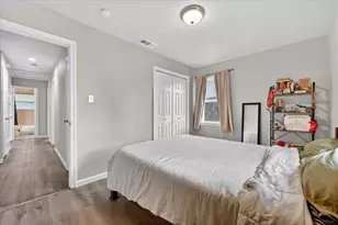 324 N Shore Pl, Lewisville, TX 75067 - Photo 13