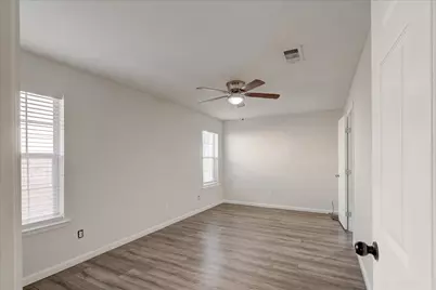 6524 Blue Grass Dr., Watauga, TX 76148 - Photo 11