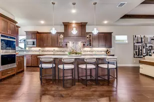 1403 Laurel Grn Ct, Arlington, TX 76005 - Photo 7