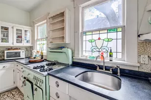 4725 Swiss, Dallas, TX 75204 - Photo 17