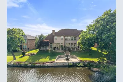 814 Muirfield Drive, Mansfield, TX 76063 - Photo 3