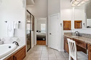 620 Highview Ln, Hurst, TX 76054 - Photo 29