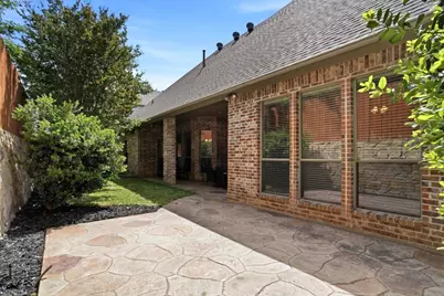 620 Highview Lane, Hurst, TX 76054 - Photo 39