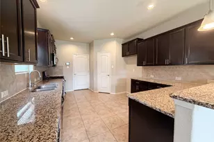 9829 Cottontail Ln, McKinney, TX 75071 - Photo 11