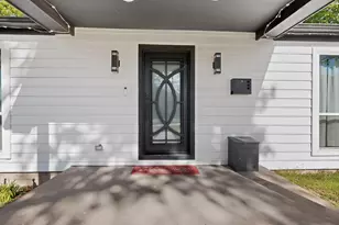 602 N Bagdad Rd, Grand Prairie, TX 75050 - Photo 11