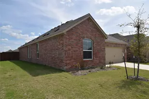 2103 Martins Pond Rd, Forney, TX 75126 - Photo 3