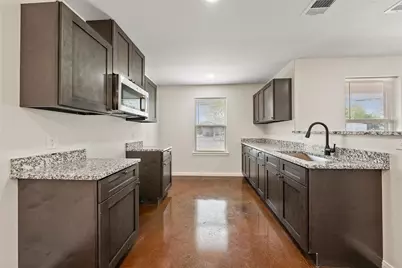 3407 Pewitt Drive, Waco, TX 76706 - Photo 7