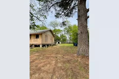 515 E Murray Street, Denison, TX 75021 - Photo 3