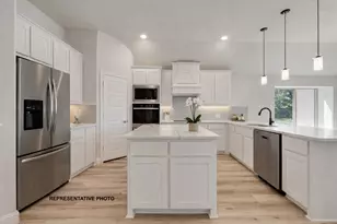 324 Skeen Peak Dr, Springtown, TX 76082 - Photo 5