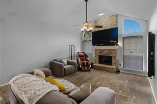 10330 Castle Dr, Frisco, TX 75035 - Photo 13