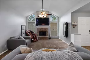 10330 Castle Dr, Frisco, TX 75035 - Photo 9