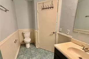 209 S Lindale Ln, Richardson, TX 75080 - Photo 17