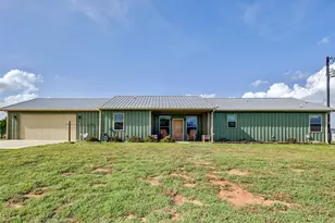 1020 Co Rd 1596, Alvord, TX 76225 - Photo 5