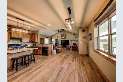 1020 County Road 1596, Alvord, TX 76225 - Photo 17