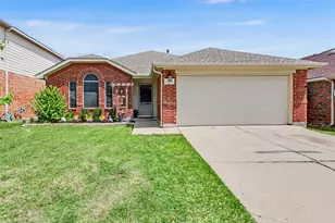 11820 Gold Creek Dr E, Fort Worth, TX 76244 - Photo 3