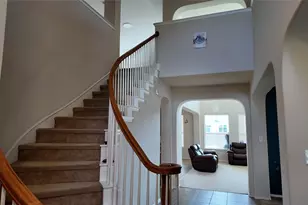 421 Roundrock Ln, Fort Worth, TX 76140 - Photo 9