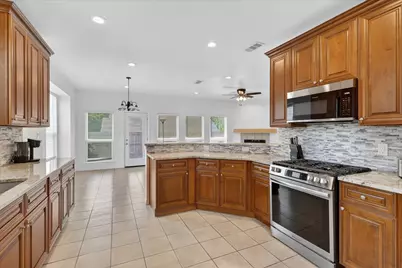 3304 Landhope Circle, Arlington, TX 76016 - Photo 11