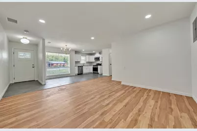 6401 Loydhill Lane, Fort Worth, TX 76135 - Photo 17