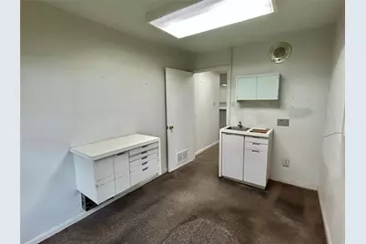 509 E Elm Street, Gainesville, TX 76240 - Photo 7