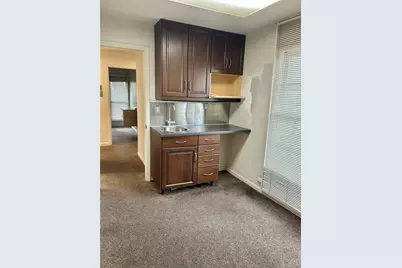 509 E Elm Street, Gainesville, TX 76240 - Photo 9