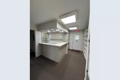 509 E Elm Street, Gainesville, TX 76240 - Photo 5