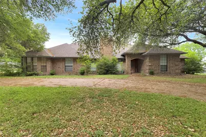 1020 Crystal Lane, Crowley, TX 76036 - Photo 3