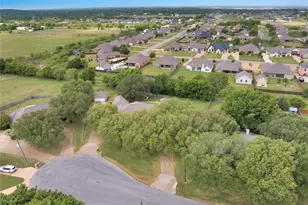 1020 Crystal Ln, Crowley, TX 76036 - Photo 19