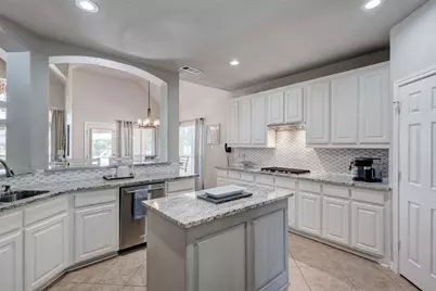 10417 Broadmoor Lane, Rowlett, TX 75089 - Photo 5