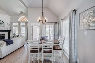 10417 Broadmoor Lane, Rowlett, TX 75089 - Photo 9