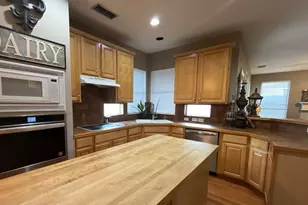 2223 Briary Trace Ct, Lewisville, TX 75077 - Photo 13