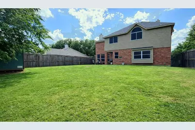 2223 Briary Trace Court, Lewisville, TX 75077 - Photo 21