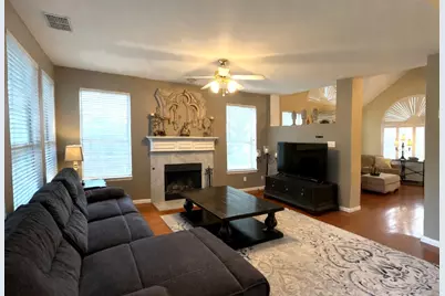 2223 Briary Trace Court, Lewisville, TX 75077 - Photo 11