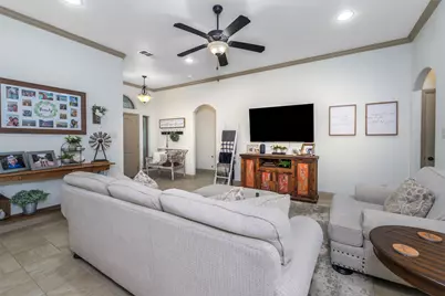 1905 Town Creek Circle, Weatherford, TX 76086 - Photo 7