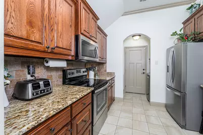 1905 Town Creek Circle, Weatherford, TX 76086 - Photo 17