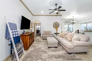 1905 Town Creek Cir, Weatherford, TX 76086 - Photo 5