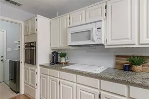 8643 Brittania Ct, Dallas, TX 75243 - Photo 13