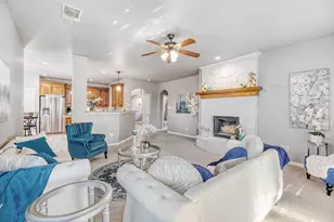 2220 Crestridge Dr, Little Elm, TX 75068 - Photo 5