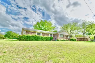 1204 W 21st St, Clifton, TX 76634 - Photo 21