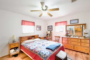 1204 W 21st St, Clifton, TX 76634 - Photo 11