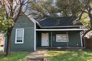 2003 Johnson St, Greenville, TX 75401 - Photo 1
