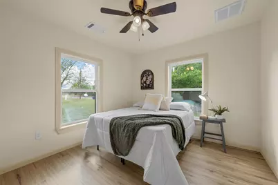 2610 Webster Avenue, Waco, TX 76711 - Photo 15