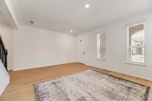 977 Adair Dr, Aubrey, TX 76227 - Photo 3