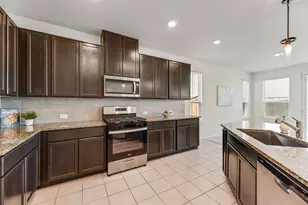 977 Adair Dr, Aubrey, TX 76227 - Photo 9