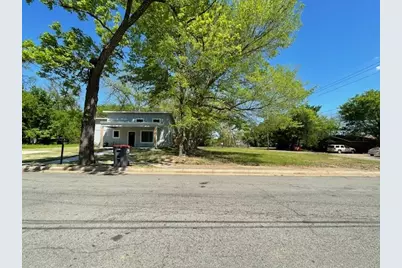 1011 E Houston Street, Paris, TX 75460 - Photo 5