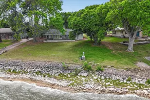 11740 East Ct, Azle, TX 76020 - Photo 23
